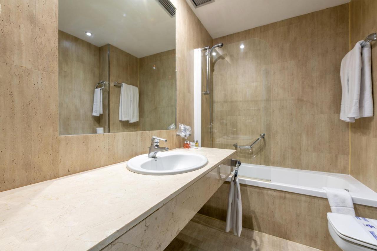 Espahotel Plaza De Espana Madrid Bagian luar foto